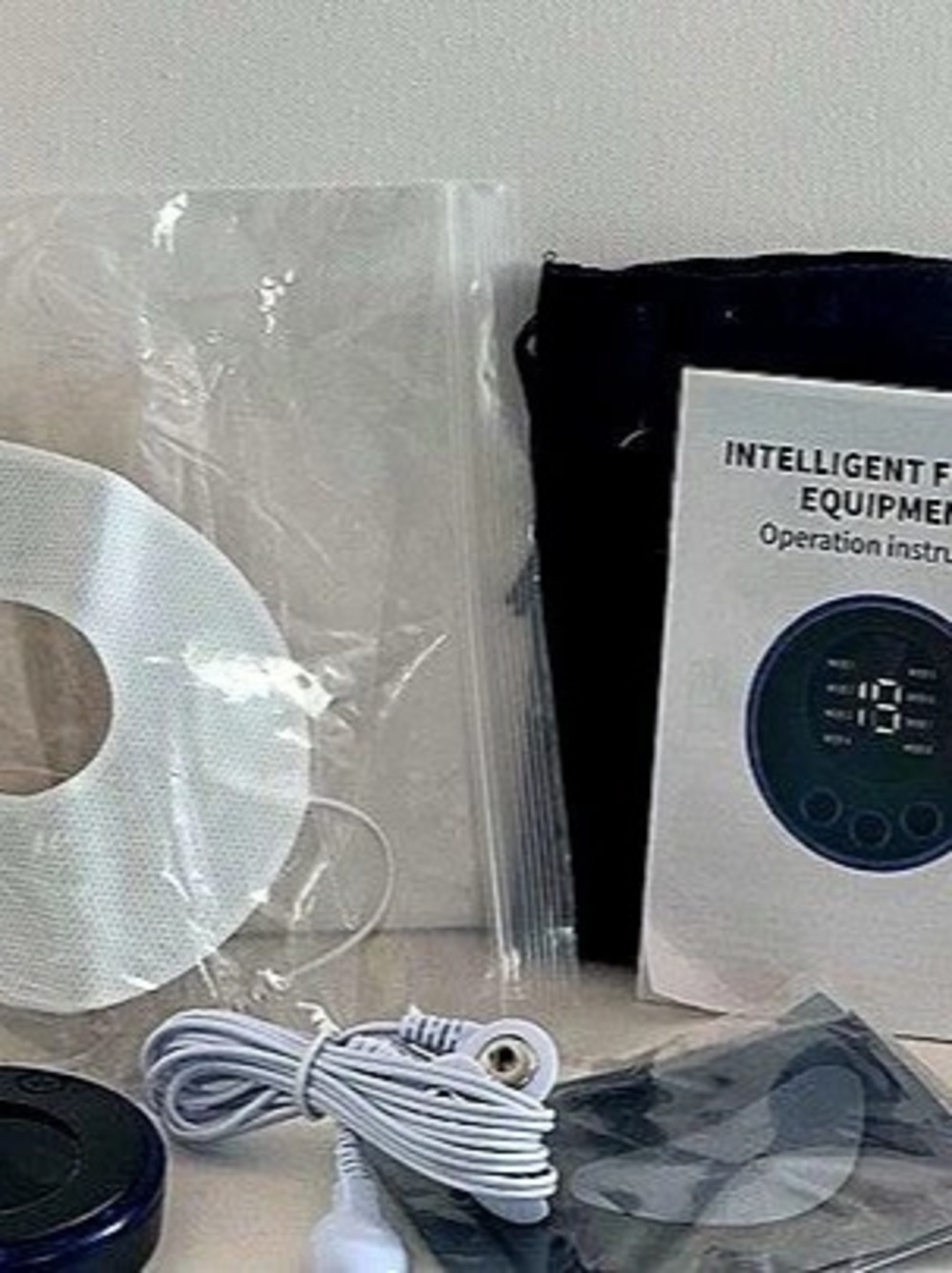 EYEPLUSE EyePulse Eye Massager White & Black NWT